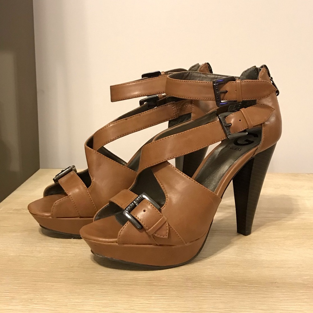 Women’s G by Guess Heels Size 8.5 Brown